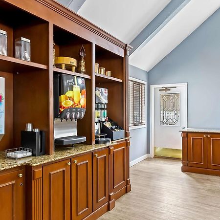 Surestay Studio By Best Western Пенсакола Екстериор снимка