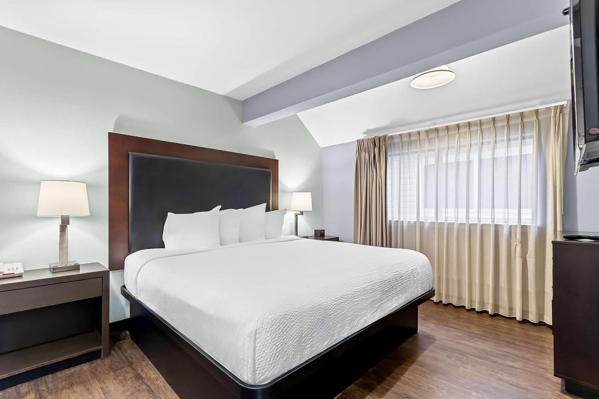 Surestay Studio By Best Western Пенсакола Екстериор снимка