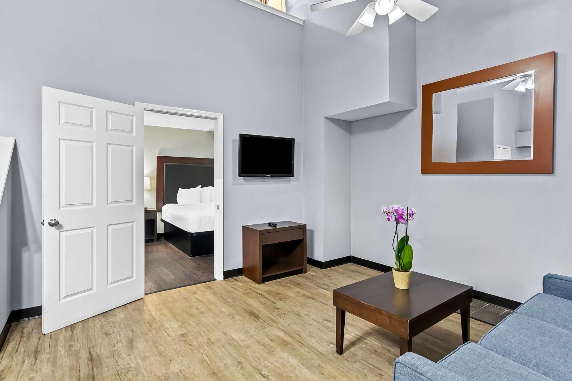 Surestay Studio By Best Western Пенсакола Екстериор снимка