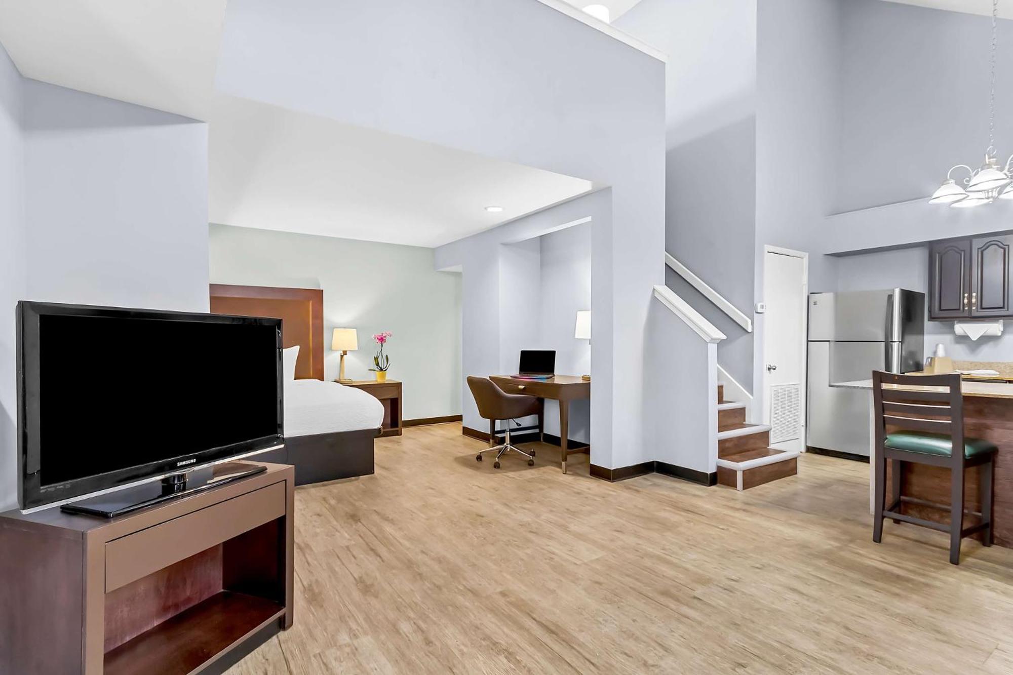 Surestay Studio By Best Western Пенсакола Екстериор снимка